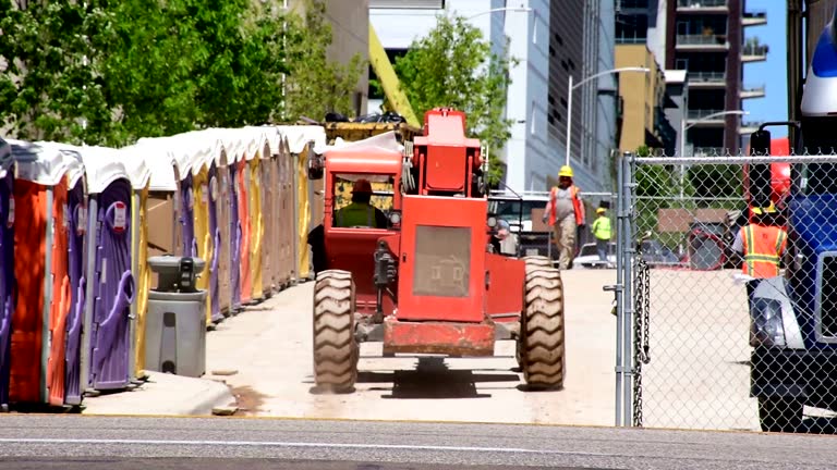 Best Portable Restroom Removal and Pickup  in Englewood Cliffs, NJ